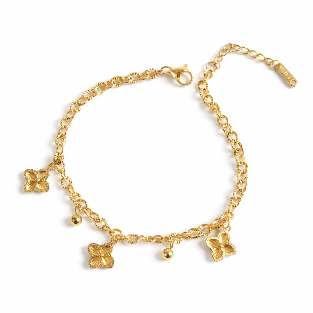 Simple Leaf Clover Bracelet