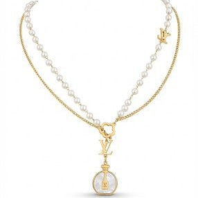 White L-V Pearls Necklace