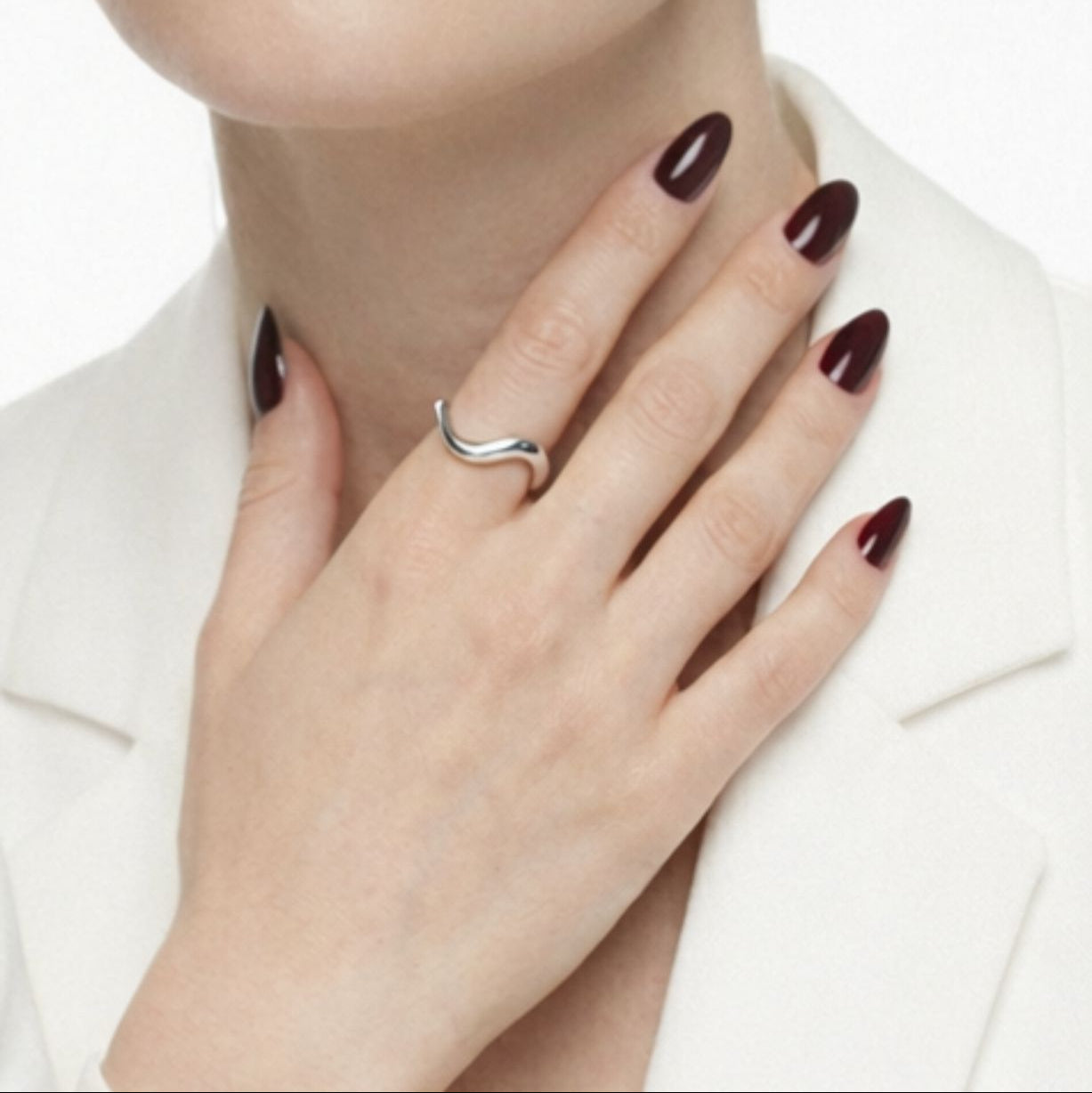 Silver Minimalist Wave Ring