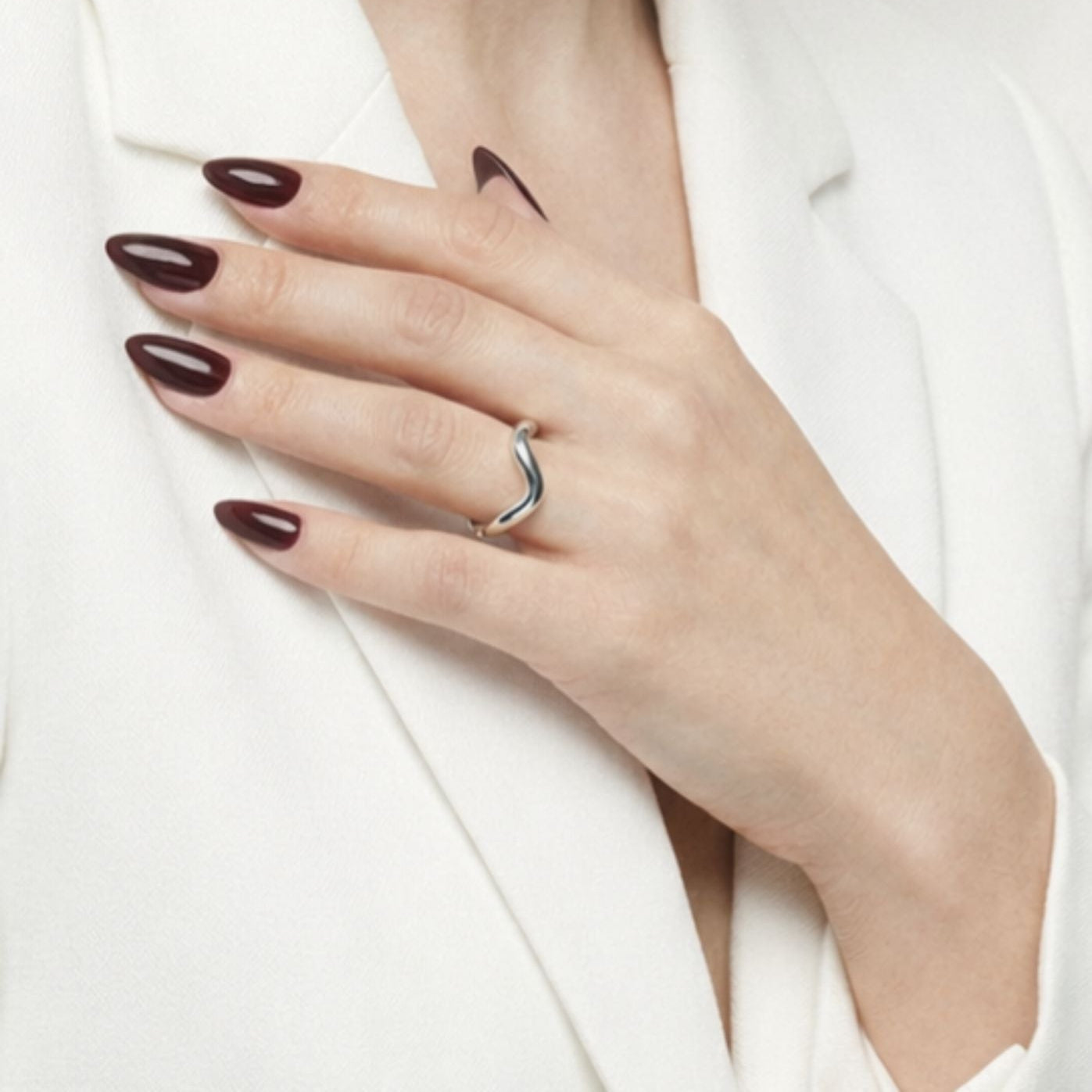 Silver Minimalist Wave Ring