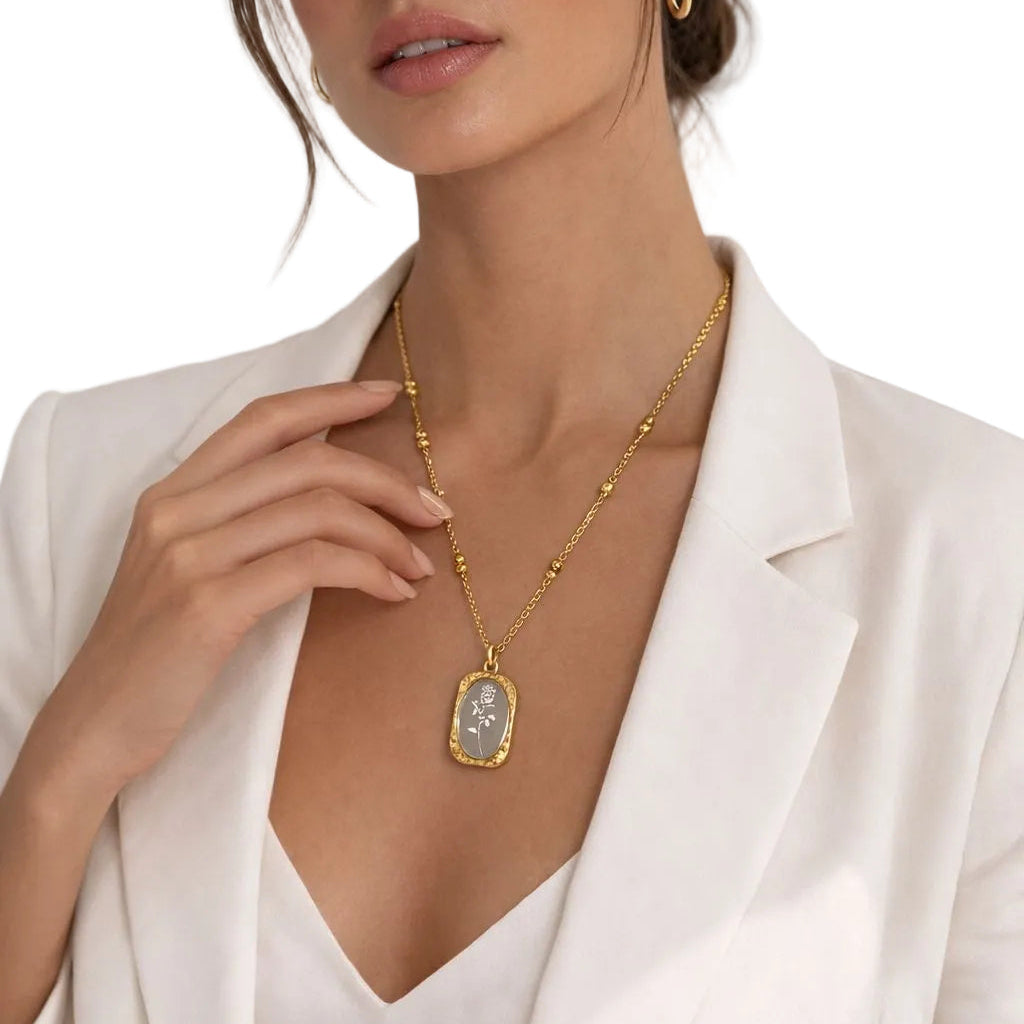 Vintage Gold Medallion Necklace