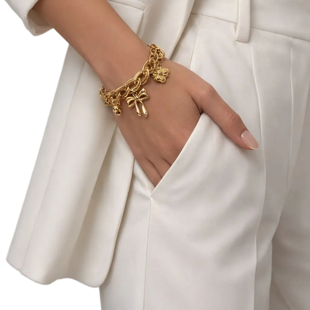 The Elara Bow Charm Bracelet