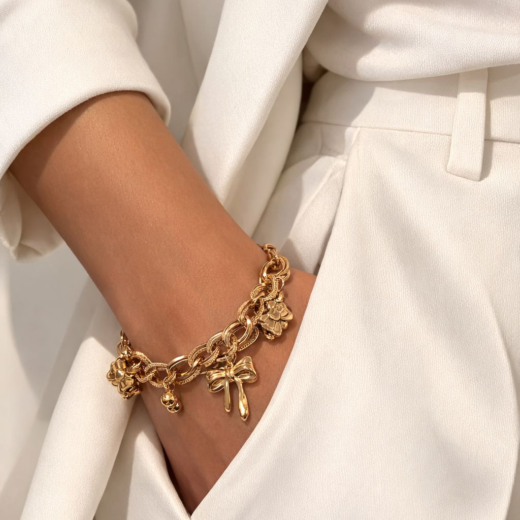 The Elara Bow Charm Bracelet