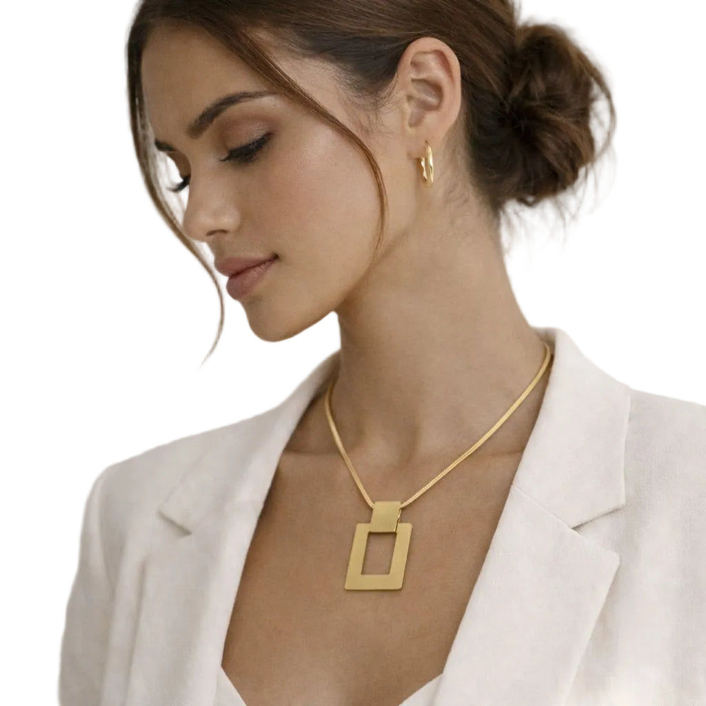 Open Rectangle Snake Chain Necklace