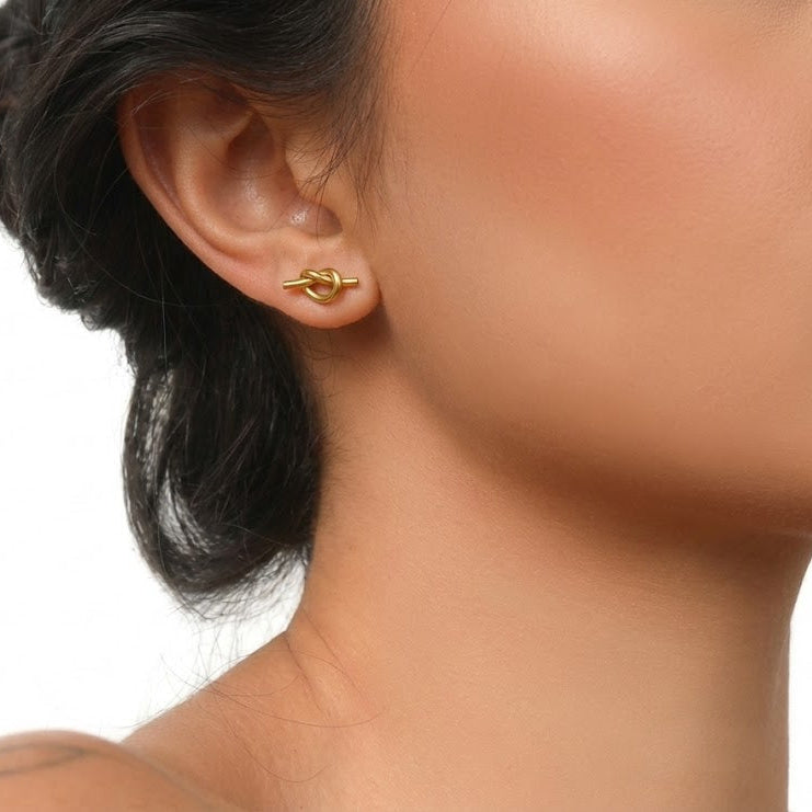 Simple Gold Loop Stud